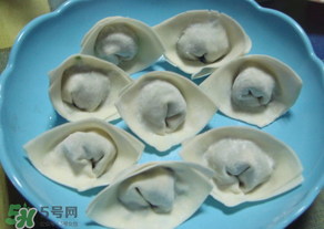 薺菜素餃子怎么做？薺菜素餡餃子怎么做好吃？
