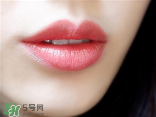 蘭蔻菁純唇膏120多少錢？蘭蔻唇膏120專柜價格