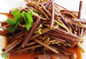 蕨菜苦能吃嗎？蕨菜苦的吃了會中毒嗎？