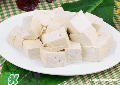 吃豆腐會(huì)得結(jié)石嗎？吃豆腐為什么會(huì)得結(jié)石？