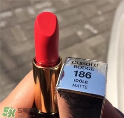 蘭蔻菁純唇膏186多少錢(qián)？蘭蔻絲絨唇膏186專(zhuān)柜價(jià)格