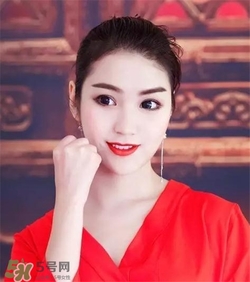 蘭蔻菁純唇膏195多少錢？蘭蔻絲絨唇膏195專柜價(jià)格