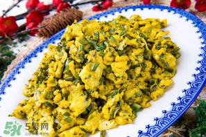蕨菜可以炒雞蛋嗎？蕨菜能和雞蛋一起吃嗎？