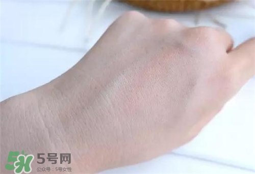 雅漾防曬噴霧多少錢(qián)？雅漾防曬噴霧專(zhuān)柜價(jià)格
