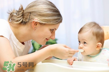 水痘期間不能吃什么？得水痘不能吃什么食物？