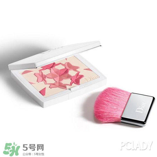 迪奧2017櫻花花瓣腮紅多少錢？2017dior櫻花腮紅專柜價(jià)格