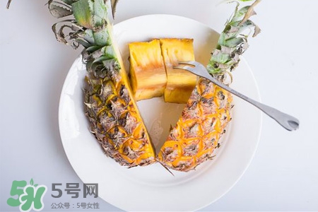 菠蘿一定要泡鹽水才能吃嗎？菠蘿不泡鹽水能吃嗎？