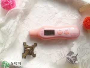 嬌蘭帝皇蜂姿眼霜怎么用？嬌蘭帝皇蜂姿眼霜使用方法