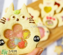 彩繪玻璃餅干怎么做？彩繪玻璃餅干做法
