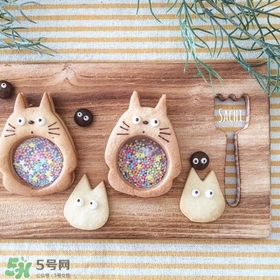 彩繪玻璃餅干怎么做？彩繪玻璃餅干做法