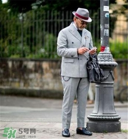 格子西裝怎么搭配？格子西服怎么搭配好看？