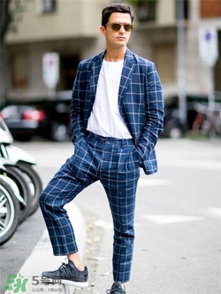 格子西裝怎么搭配？格子西服怎么搭配好看？