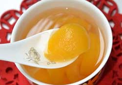 枇杷可以煮水喝嗎？枇杷煮水的功效與作用