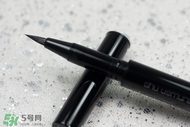植村秀眼線液怎么安裝？植村秀眼線液安裝方法