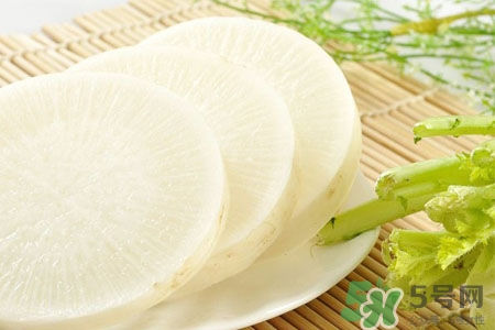感冒可以吃酸蘿卜嗎？感冒能吃酸辣蘿卜嗎？