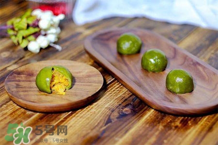 青團(tuán)可以蒸著吃嗎？青團(tuán)蒸著吃好嗎？