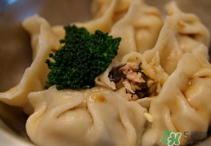 薺菜餃子可以放木耳嗎？薺菜水餃能加木耳嗎？