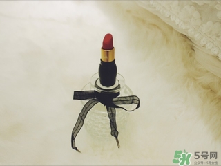 蘿卜丁口紅怎么打開？蘿卜丁口紅打開方法