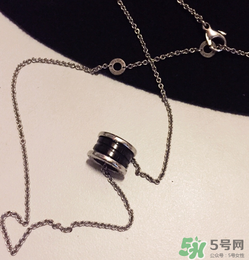 寶格麗項(xiàng)鏈?zhǔn)鞘裁床馁|(zhì)？寶格麗bvlgari項(xiàng)鏈?zhǔn)倾y的嗎？