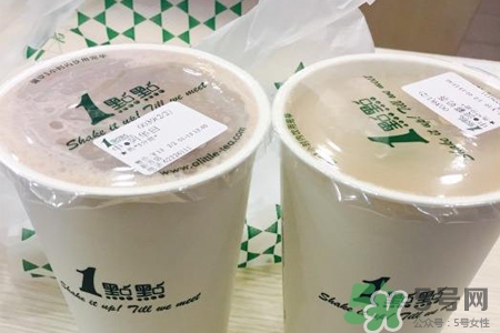 喝一點點奶蓋要攪拌嗎？奶蓋直接喝還是用吸管？