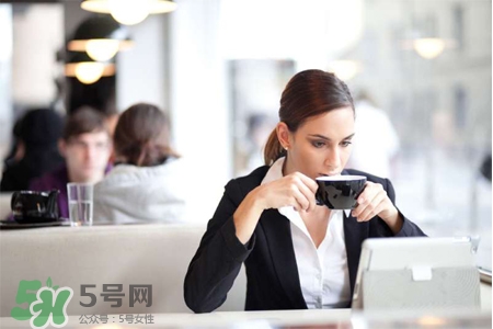 阿華田會(huì)睡不著嗎？阿華田喝了會(huì)失眠嗎？