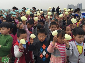 清明節(jié)小孩能上墳嗎？清明節(jié)可以帶小孩掃墓嗎？