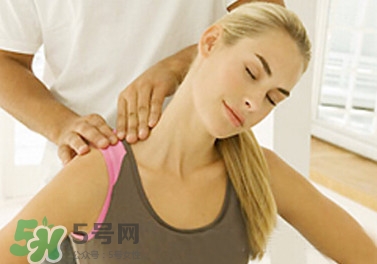 脖子突然扭了怎么辦？脖子扭傷了怎么辦