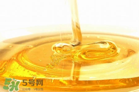 過敏性鼻炎可以吃蜂蜜嗎？過敏性鼻炎能不能吃蜂蜜？