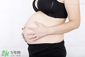 牛皮癬會(huì)不會(huì)遺傳？牛皮癬會(huì)遺傳給孩子嗎？