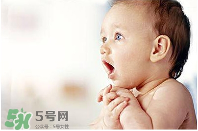 新生兒打嗝怎么辦？新生兒打嗝要怎么做