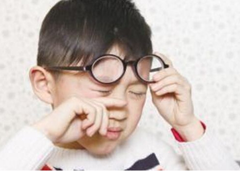 近視眼怎么自然恢復(fù)？近視眼如何自然恢復(fù)
