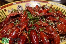 吃小龍蝦喝什么飲料？小龍蝦配什么飲料最好？