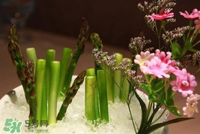 蘆筍花能吃嗎？蘆筍上面的花能吃嗎？