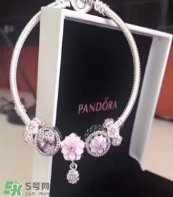 潘多拉桃花系列手鏈怎么看真假？pandora新品桃花手鏈真假辨別