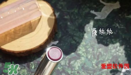 迪奧變色唇膏005和006哪個(gè)好看？dior變色唇膏005和006試色圖