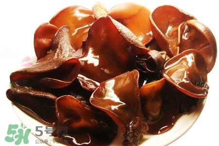 手術(shù)后能吃黑木耳嗎？做完手術(shù)可以吃黑木耳嗎？