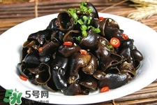 尿酸高可以吃黑木耳嗎？ 尿酸高的能吃木耳嗎？	