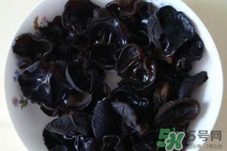 黑木耳泡發(fā)要多久？泡發(fā)木耳需要多長時間？