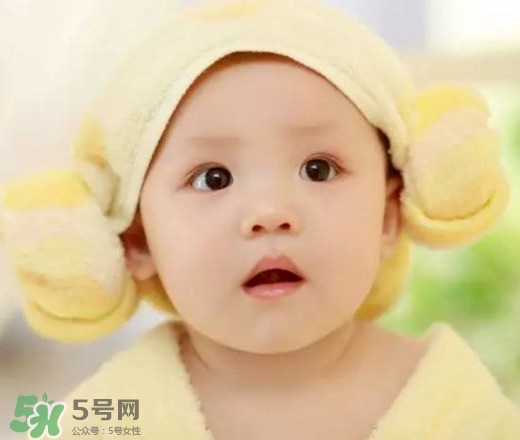 嬰兒濕疹是什么引起的？嬰兒濕疹是什么原因