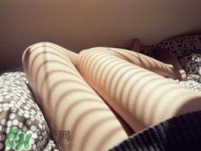 男人看片會怎樣？男人看片心里想的是什么