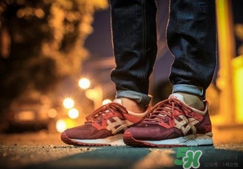 亞瑟士和耐克哪個好？asics和nike跑鞋哪個更好？