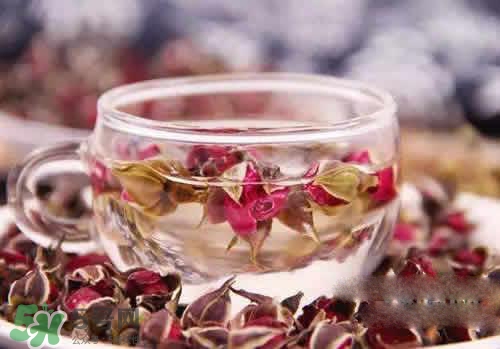 玫瑰水泡面膜怎么樣？玫瑰水怎么泡面膜？