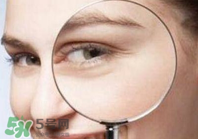 為什么臉上長脂肪粒？臉上長脂肪粒是什么原因