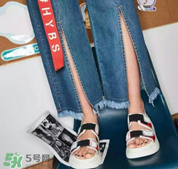 牛仔闊腿褲搭配什么鞋子？闊腿牛仔褲搭配什么鞋子好看？