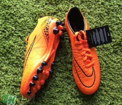 nike毒蜂頂級(jí)和次級(jí)有什么區(qū)別？耐克毒蜂頂級(jí)次級(jí)對(duì)比