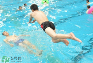 四月份可以游泳嗎？幾月份可以游泳？