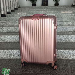 日默瓦和新秀麗哪個好？rimowa和新秀麗拉桿箱哪個更好？