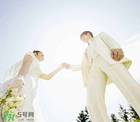 2017年5月哪天結(jié)婚好？2017年5月結(jié)婚黃道吉日