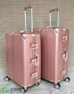 rimowa日默瓦箱子怎么看真假？日默瓦拉桿箱真假辨別