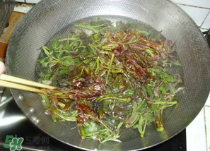 香椿為什么要焯水？香椿怎么焯水？